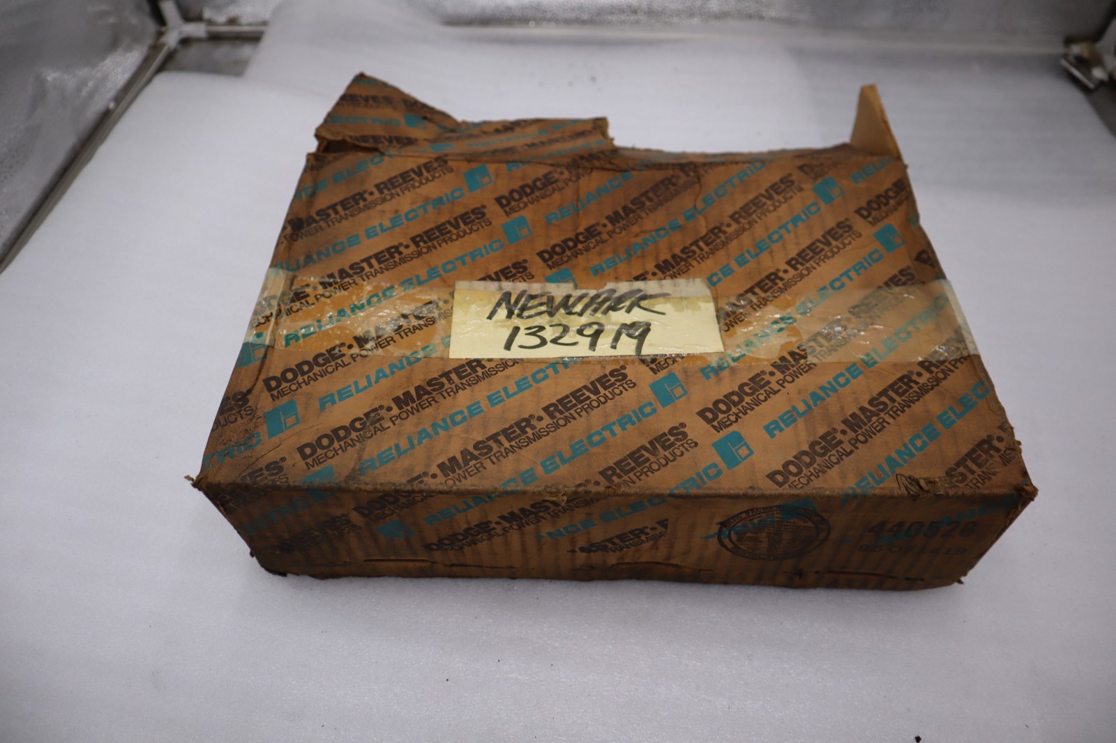 NEW OPEN BOX Dodge P2B-SCM-307 3-7/16” Bore Pillow Block Bearing STOCK 1674CC NEW OPEN BOX Dodge P2B-SCM-307 3-7/16” Bore Pillow Block Bearing STOCK 1674CC