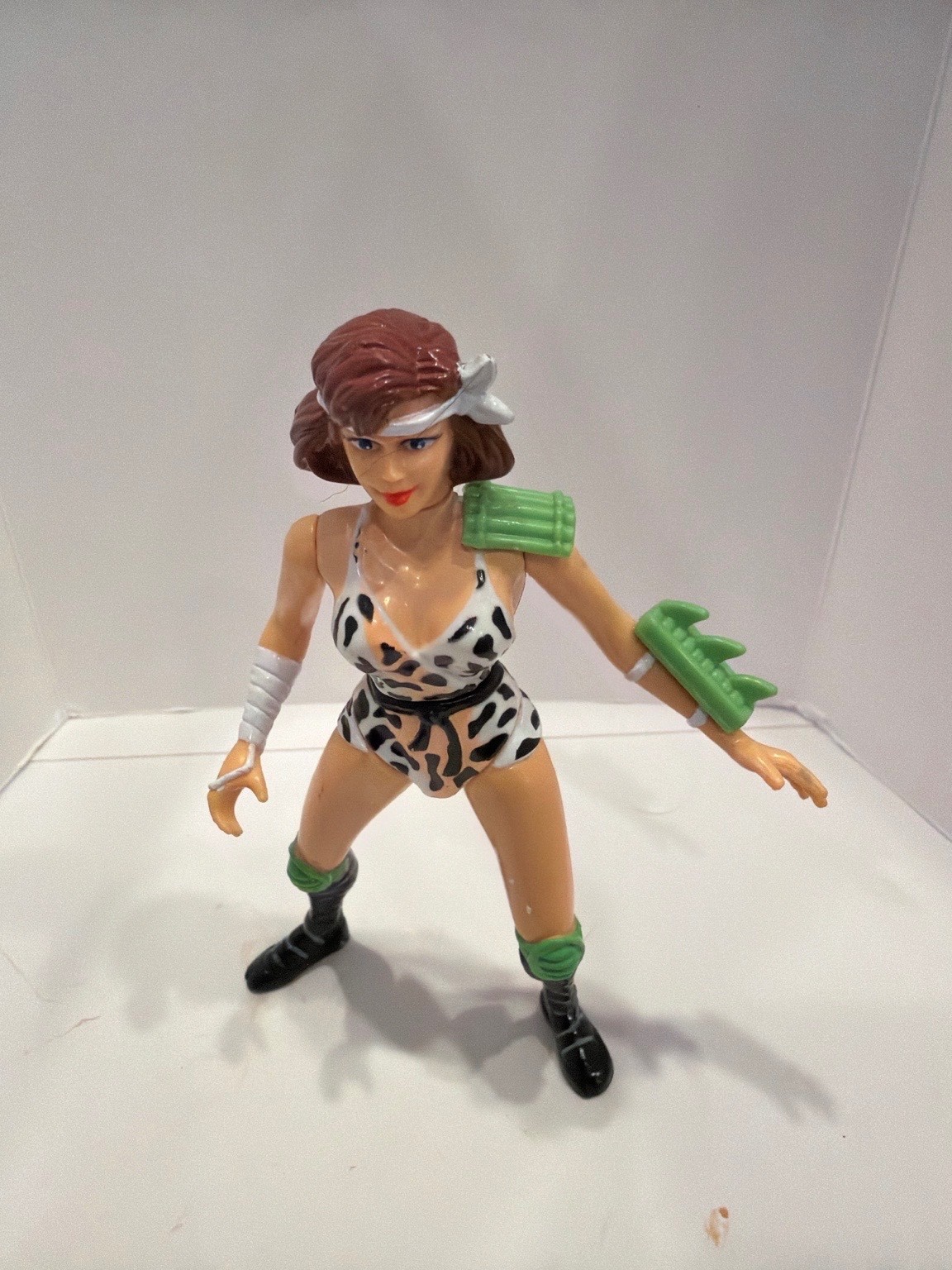 1994 TMNT Cave-Woman April Vintage Playmates Figure #5358 RARE 1994 TMNT Cave-Woman April Vintage Playmates Figure #5358 RARE