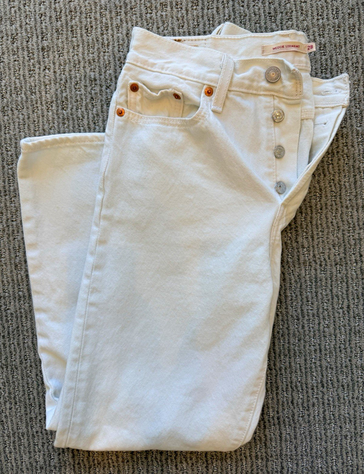 Levi\'s Premium Wedgie Straight High Rise Button Fly White Jeans Women\'s 28 Levi\'s Premium Wedgie Straight High Rise Button Fly White Jeans Women\'s 28