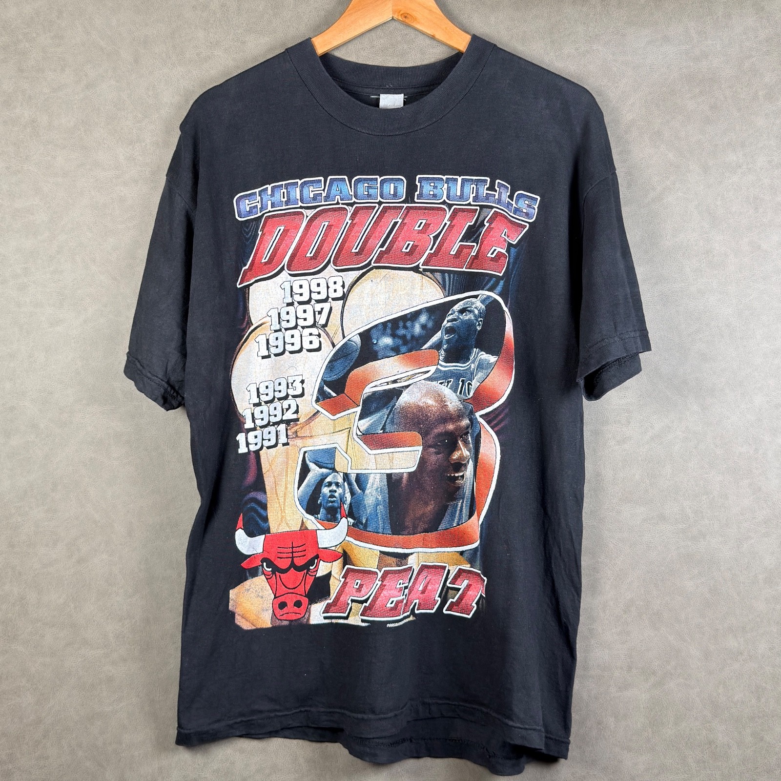 Vintage 1998 Chicago Bulls Double 3-Peat Michael Jordan T Shirt XL 90s