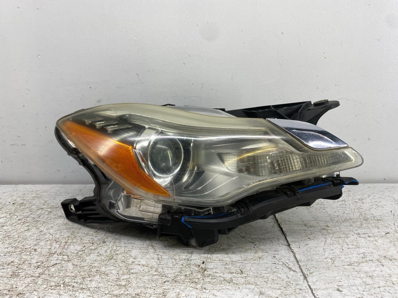 2014 -2017 Maserati Quattroporte M156 RIGHT HID XENON HEADLIGHT OEM RH 2014 -2017 Maserati Quattroporte M156 RIGHT HID XENON HEADLIGHT OEM RH