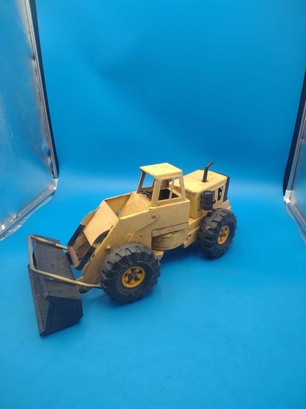VTG Mighty Tonka Diesel Front End Loader Tractor