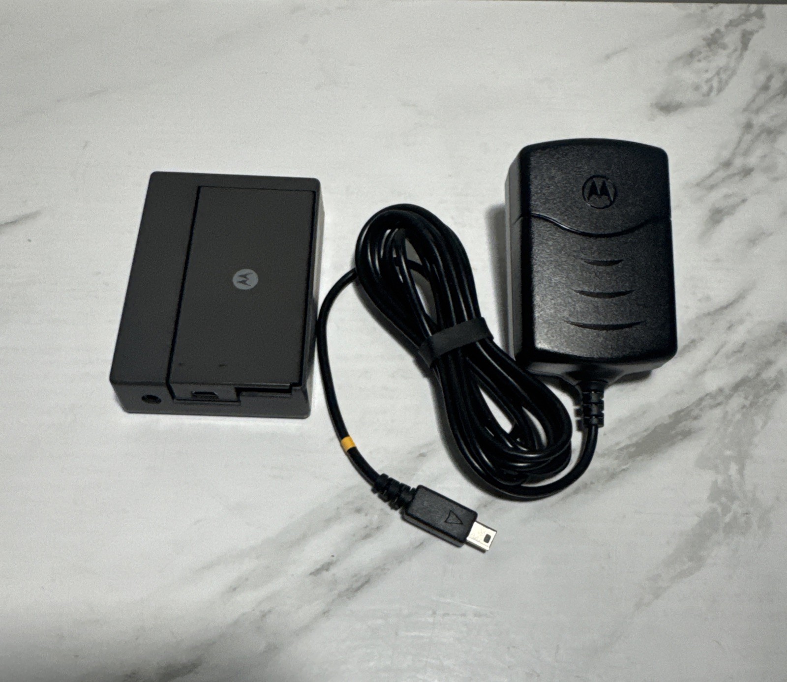 Burton Audex Motorola Electronics Battery Pack & Charger Replacement Jacket