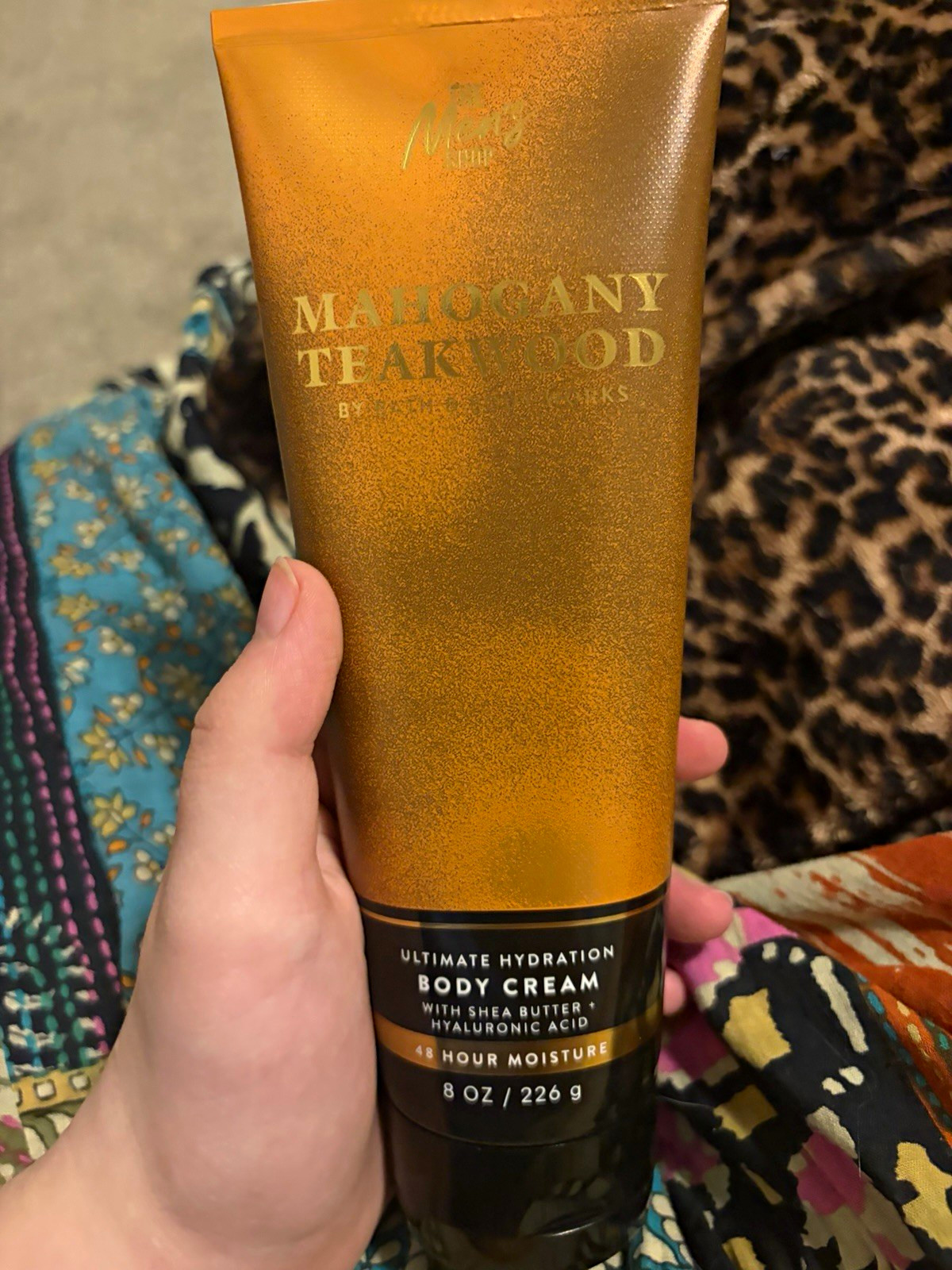 Bath & Body Works Mahogany Teakwood Hydrating Body Cream Vegan 8 oz Bath & Body Works Mahogany Teakwood Hydrating Body Cream Vegan 8 oz