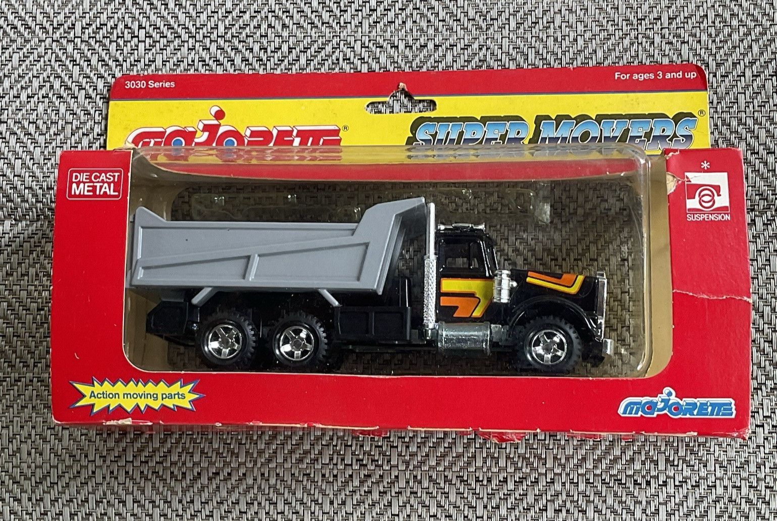 Vintage Majorette Super Movers   KENWORTH DUMP TRUCK   # 3036 Construction 1990s