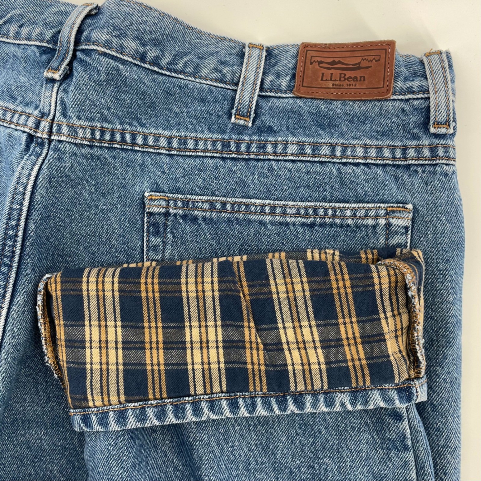 L.L Bean Men\'s Relaxed Fit Flannel Lined Jeans Blue Denim Size 40x34 139426
