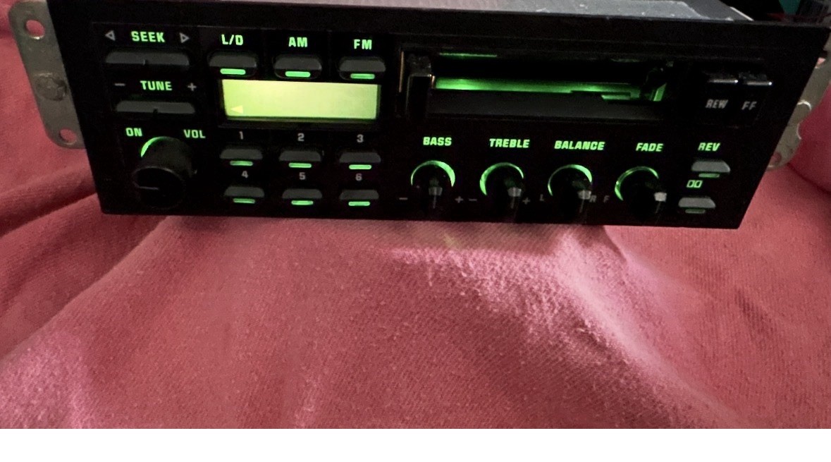 1986 -89 FORD LINCOLN MERCURY Am/Fm Cassette Player OEM. Refurbished VINTAGE