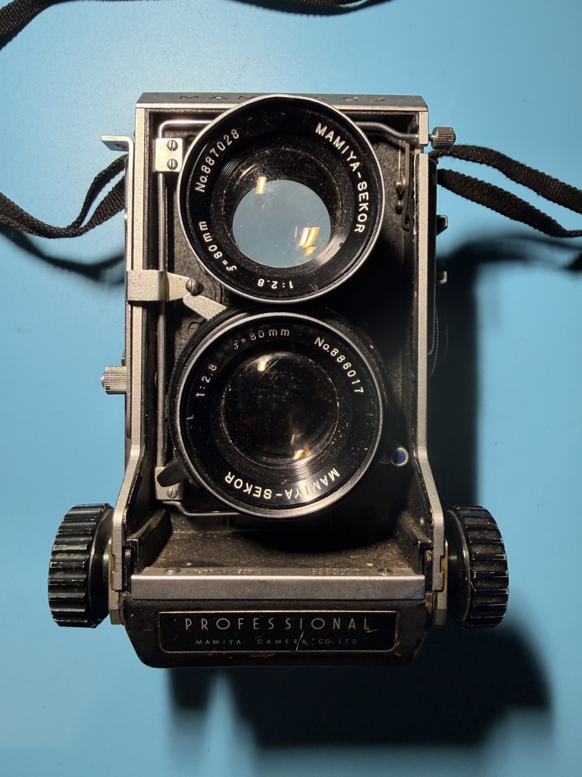 Vintage Mamiya Twin Lens Reflex TLR Camera w/ Sekor 80mm Lens