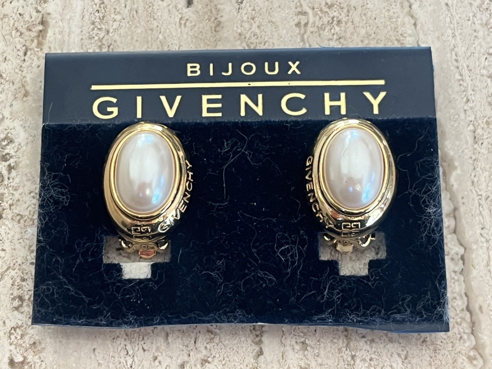 Vtg Signed Givenchy Clip on Earrings Oval GP W Pearl Still Carded NWT 80s 90s