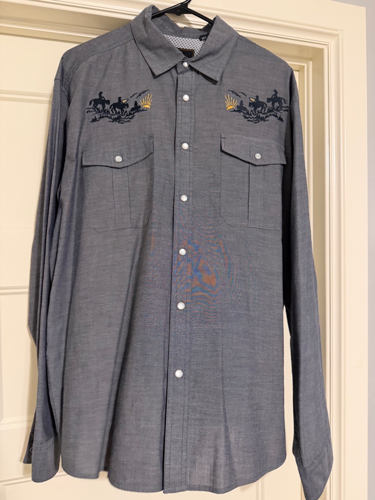 Howler Bros Gaucho Snap Shirt Embroidered Size L Large LG POSSE RARE