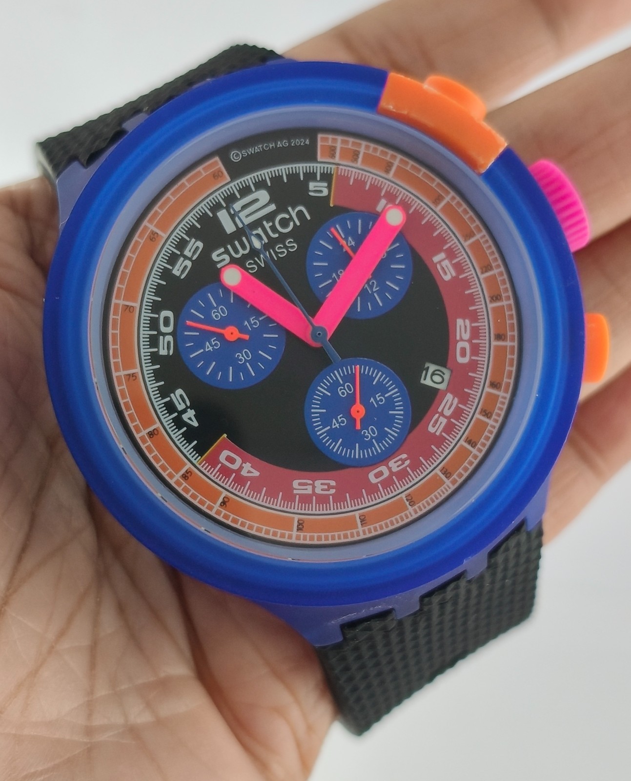 Beautiful Swatch Quartz Chronograph Black Dial 'Date' Men Wristwatch All Working