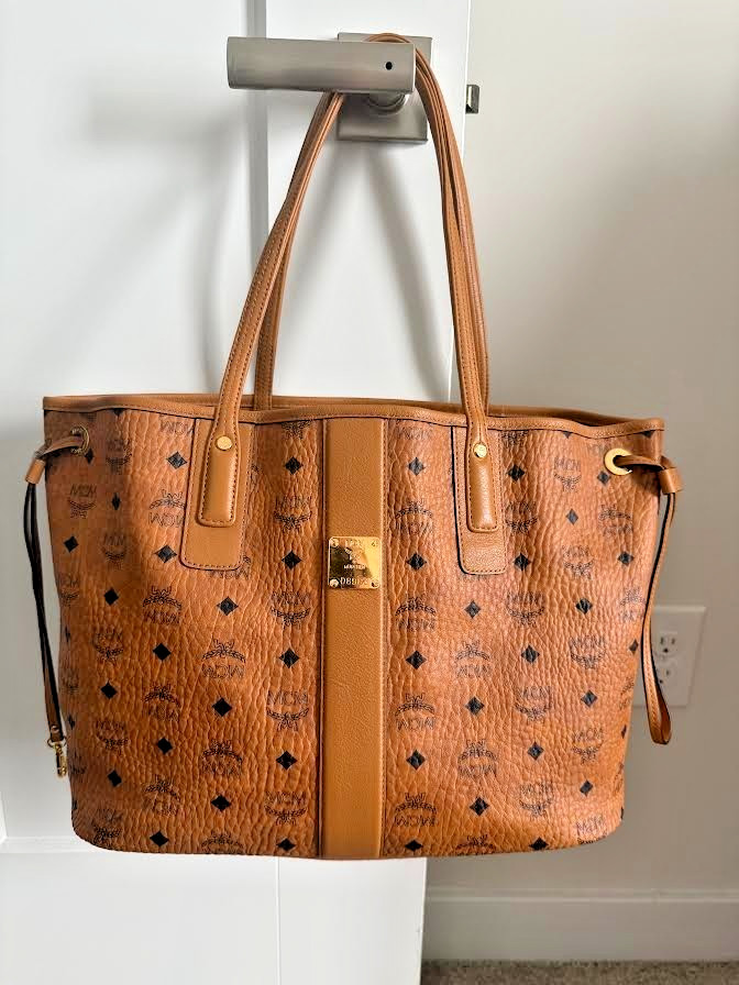 MCM Large Liz Reversible Shopper Tote Bag in Cognac + pouch and Dust Bag