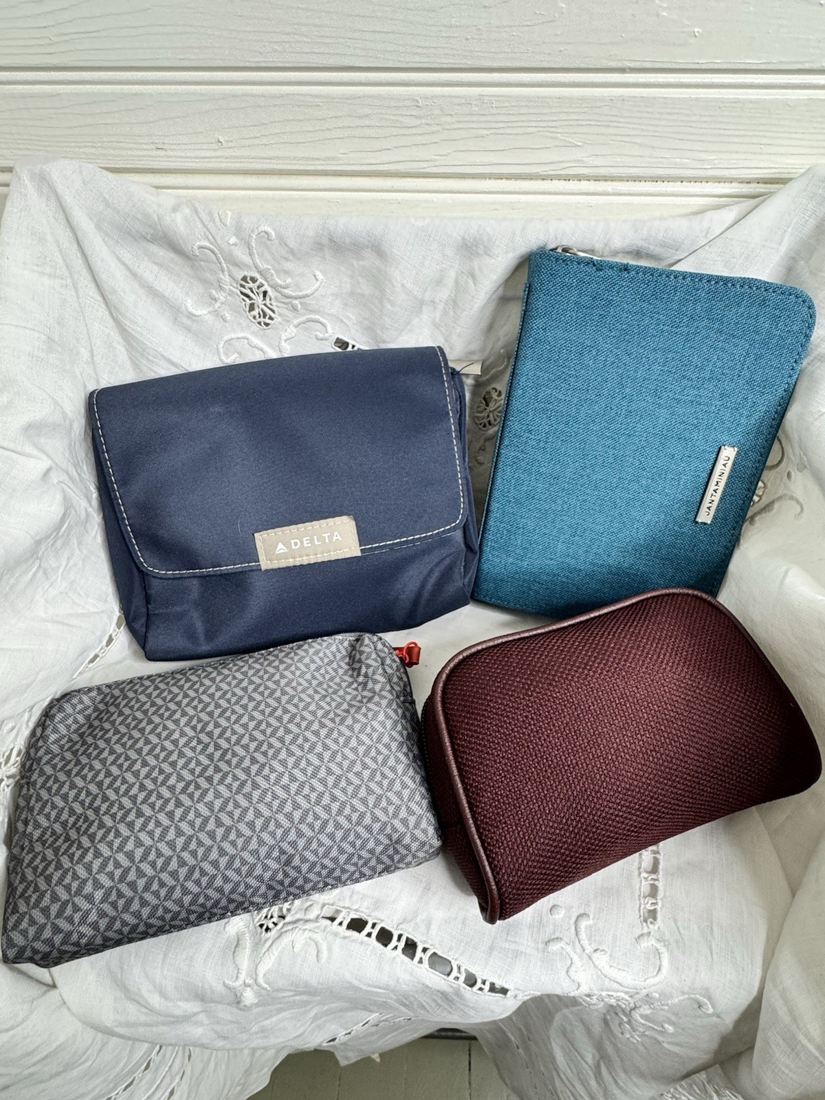 Vintage Delta, KLM, Air France & United airlines First Class Amenity Kits Vintage Delta, KLM, Air France & United airlines First Class Amenity Kits