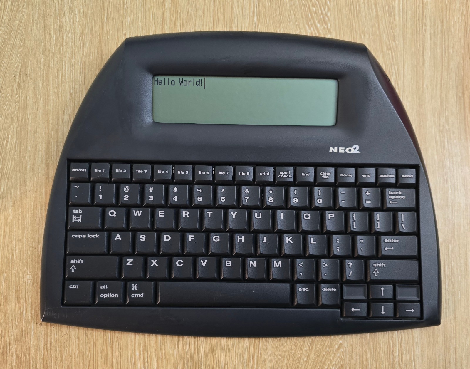 Very Nice Alphasmart Neo2 Fresh Internal Battery, Software Updated, AA & Cable Very Nice Alphasmart Neo2 Fresh Internal Battery, Software Updated, AA & Cable