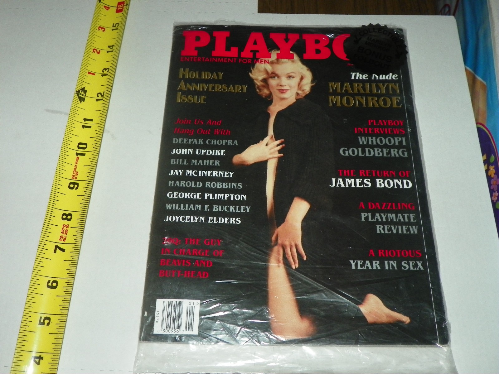 Playboy Magazine January 1997 - Marilyn Monroe - -B-5