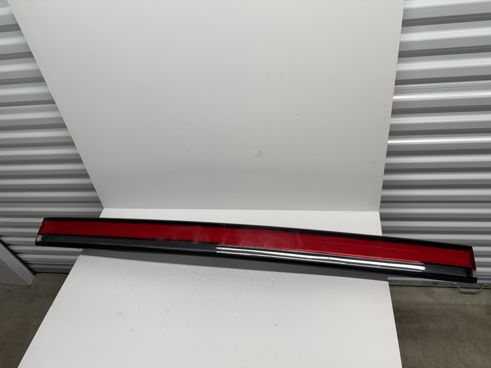 OEM 2022-2024 Rivian R1T R1S Rear Center Lamp LED Tail Light PT00000470-M