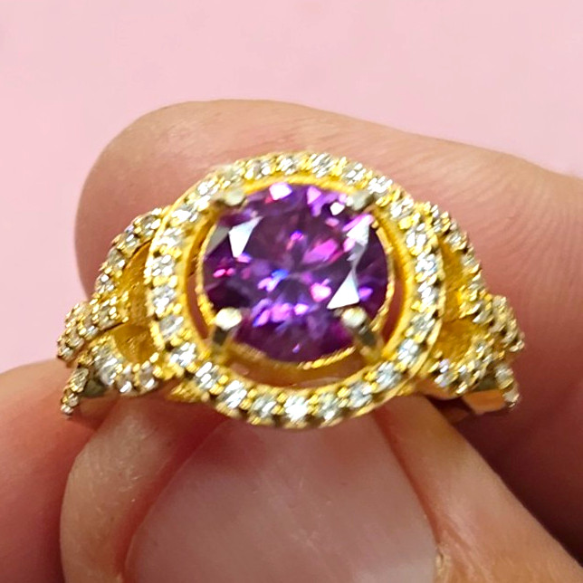 2ct Lab-Created Purple GDGL Certified VVS1 Diamond, Sz7.5 Set In 14k Plated 925