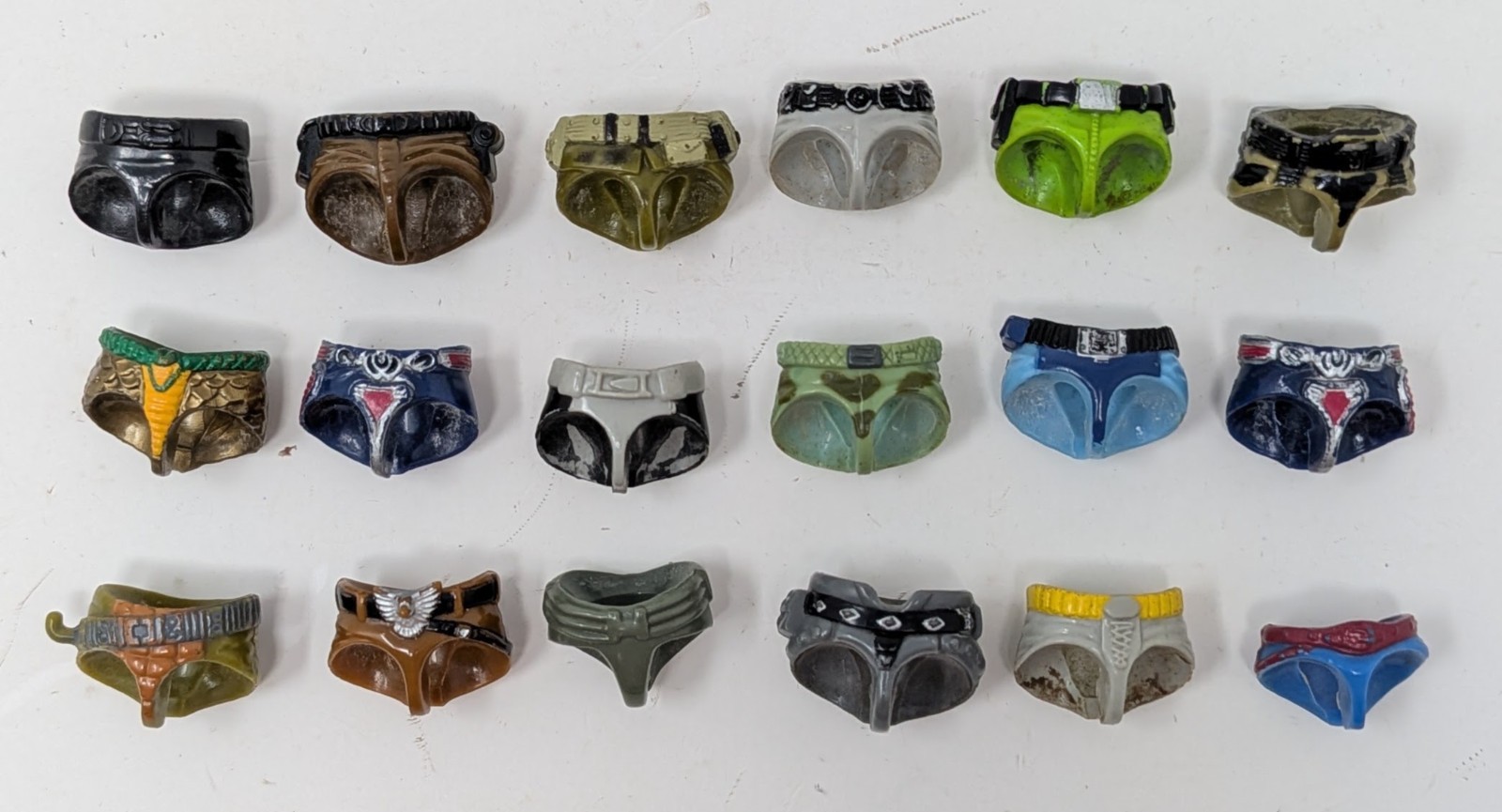 Vintage Original G.I. GI JOE Waistpieces Waist Body Parts lot of 18