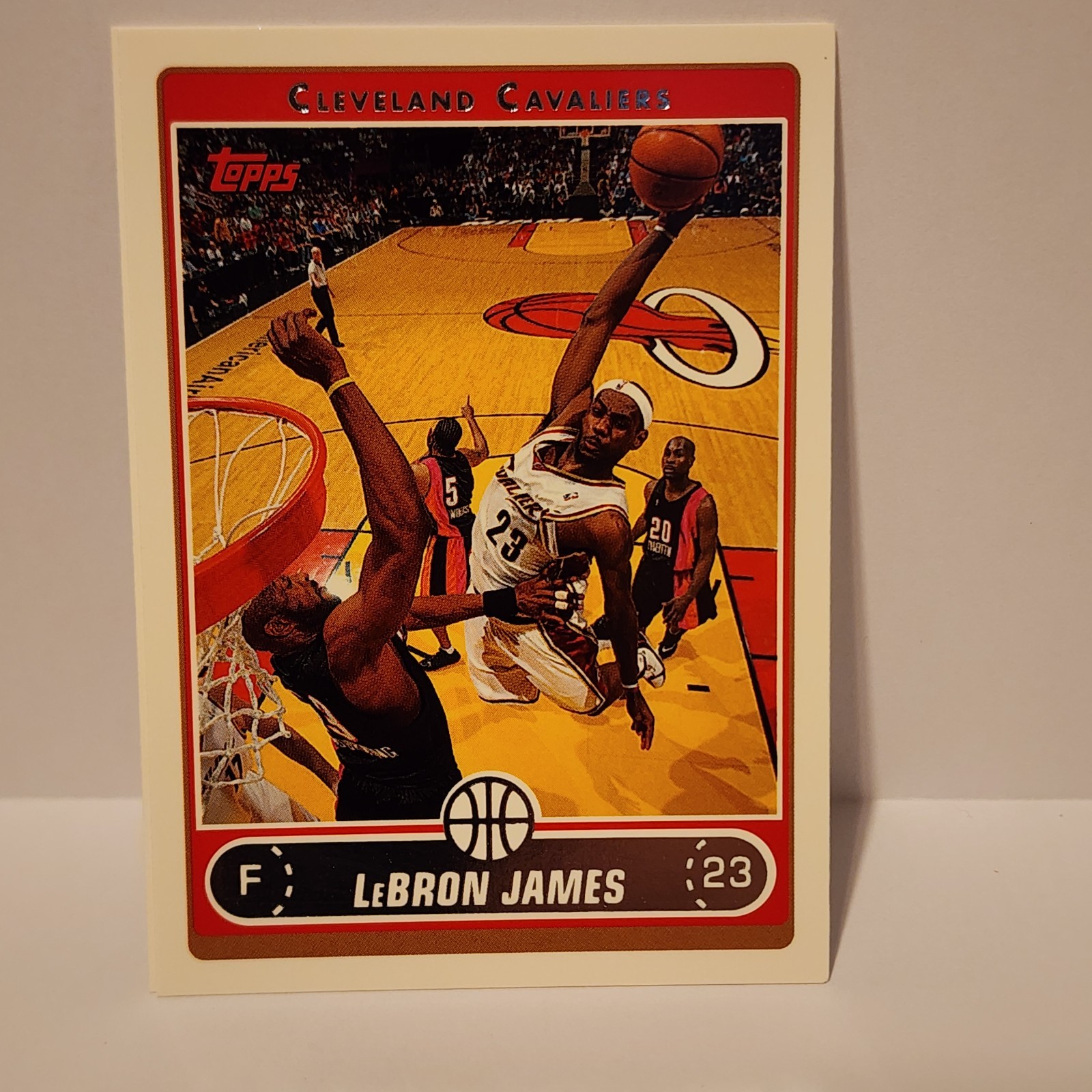 2006-07 Topps LeBron James #123 2006-07 Topps LeBron James #123