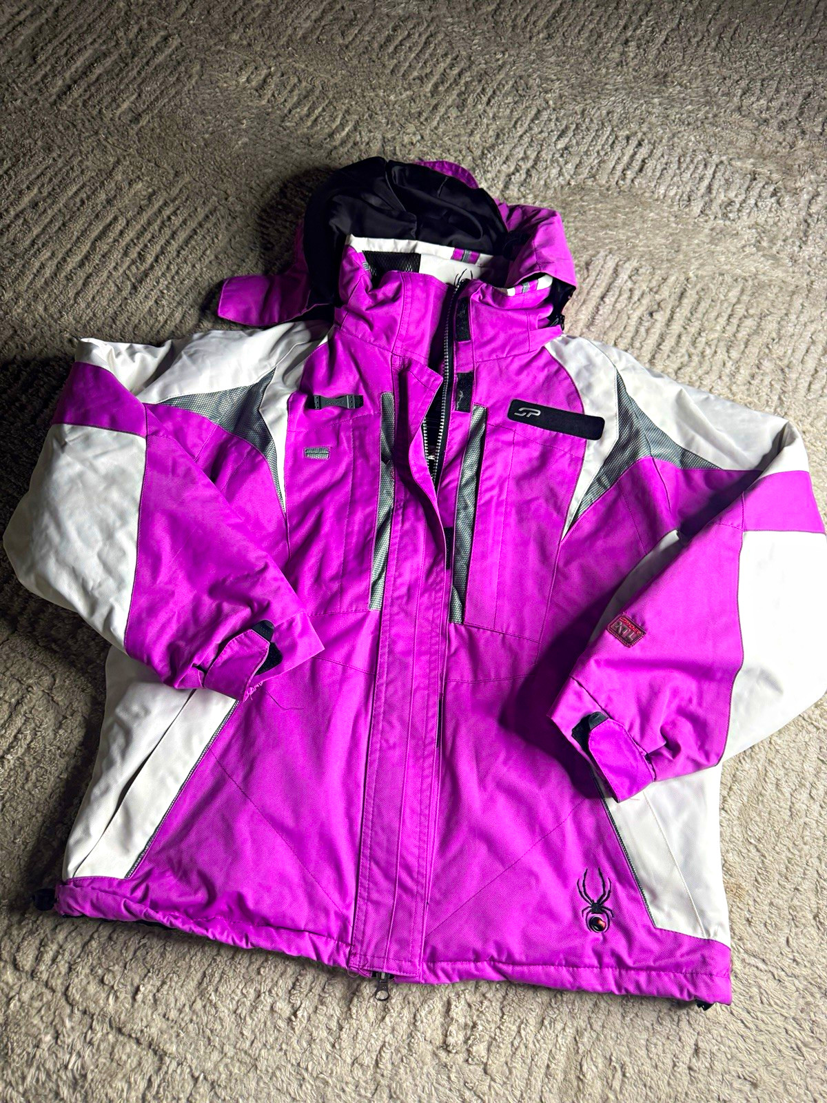 Spyder XTL 20000 Women’s L Purple/White Colorblock Hooded Ski Jacket Spyder XTL 20000 Women’s L Purple/White Colorblock Hooded Ski Jacket