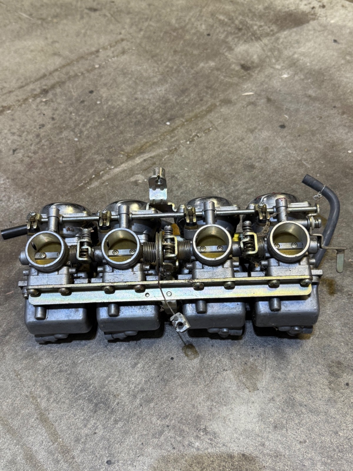 1986 yamaha fz600 OEM carburetor set
