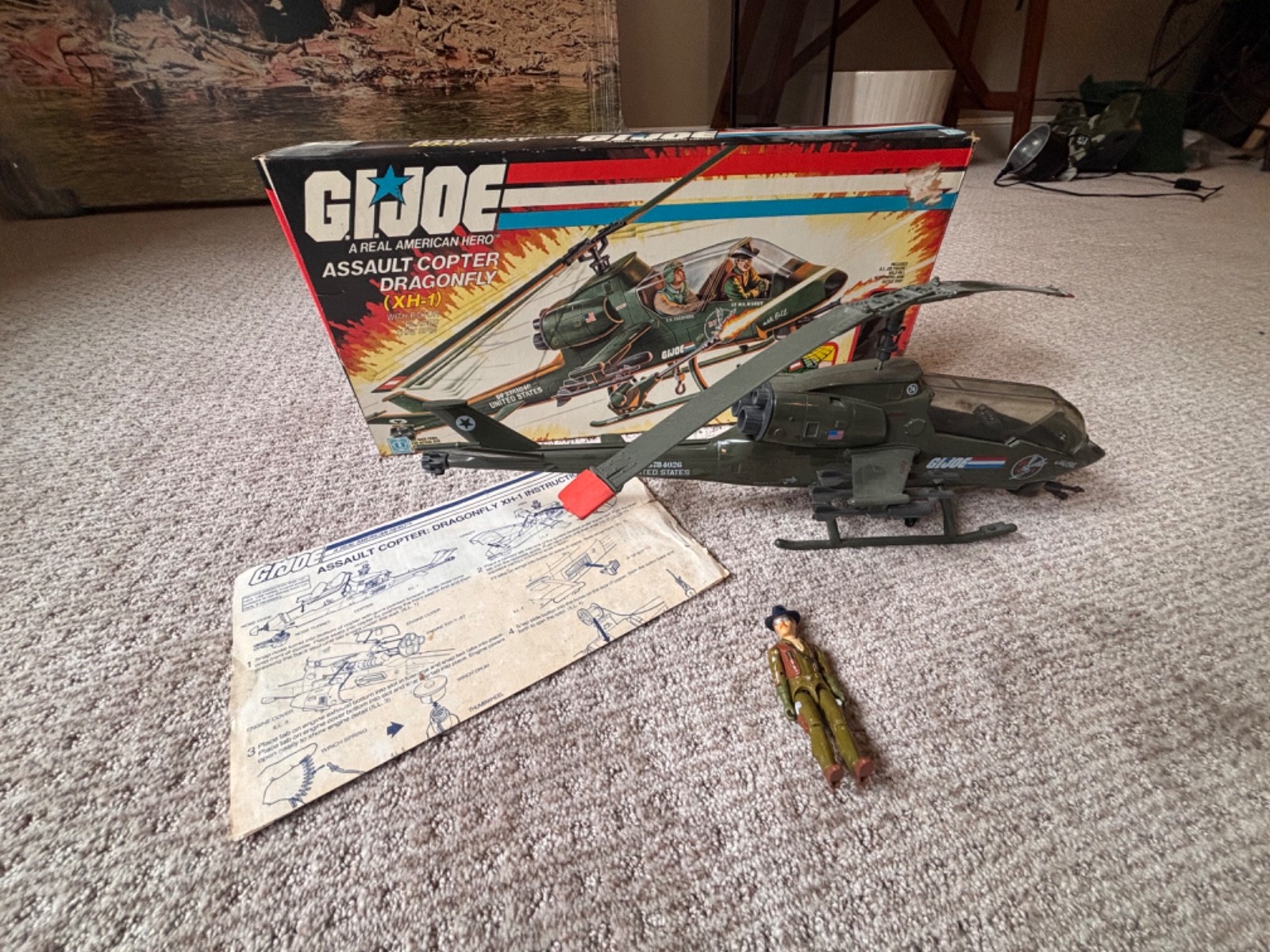 1983 GI JOE DRAGONFLY Complete with MINTY Wild Bill and BP\'s. With Decent BOX