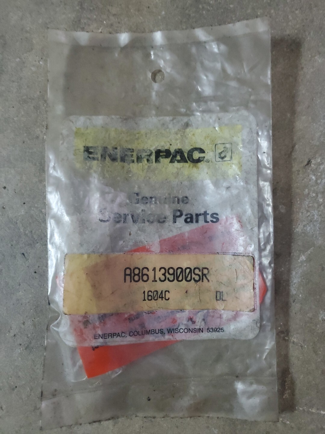 ENERPAC A8613900SR 10,000 Psi Releif Valve Safety Valve NOS ENERPAC A8613900SR 10,000 Psi Releif Valve Safety Valve NOS