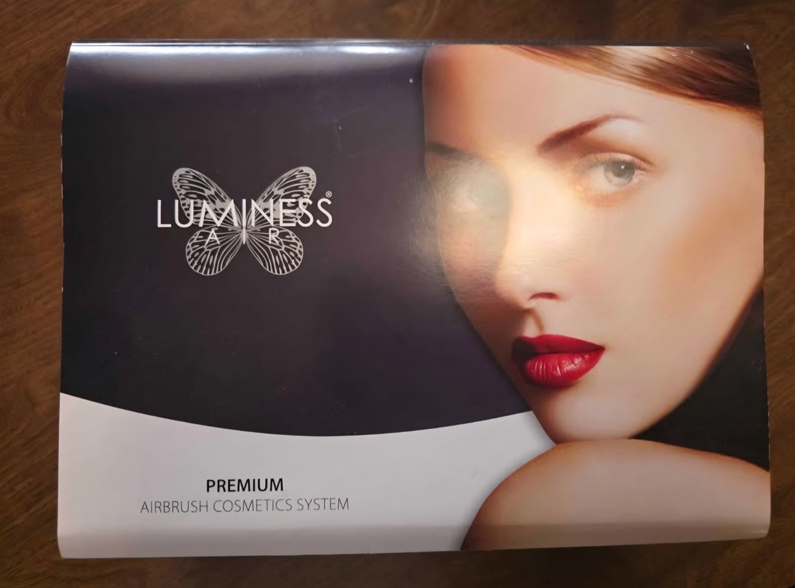 LUMINESS AIR Premium Airbrush Cosmetics Signature System PC-250 New Open Box