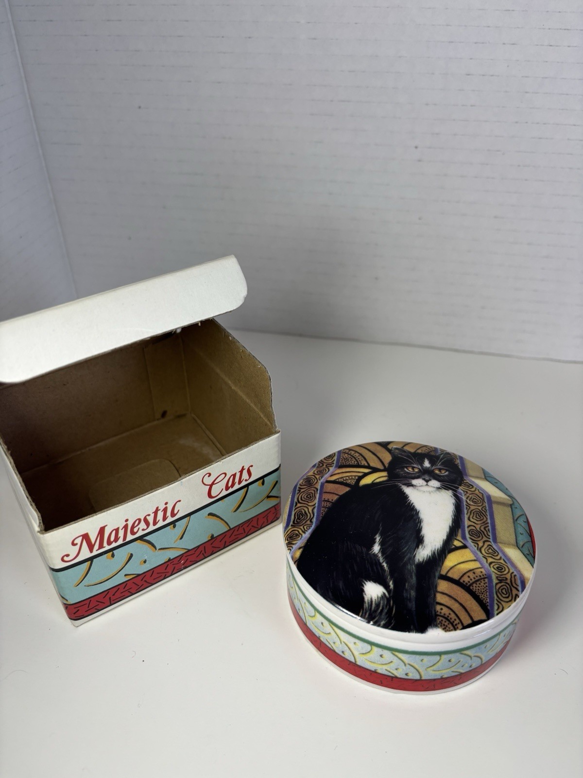 Vintage Russ Ceramic Cat Trinket Box 3.5” Indonesia New in Box Black & White
