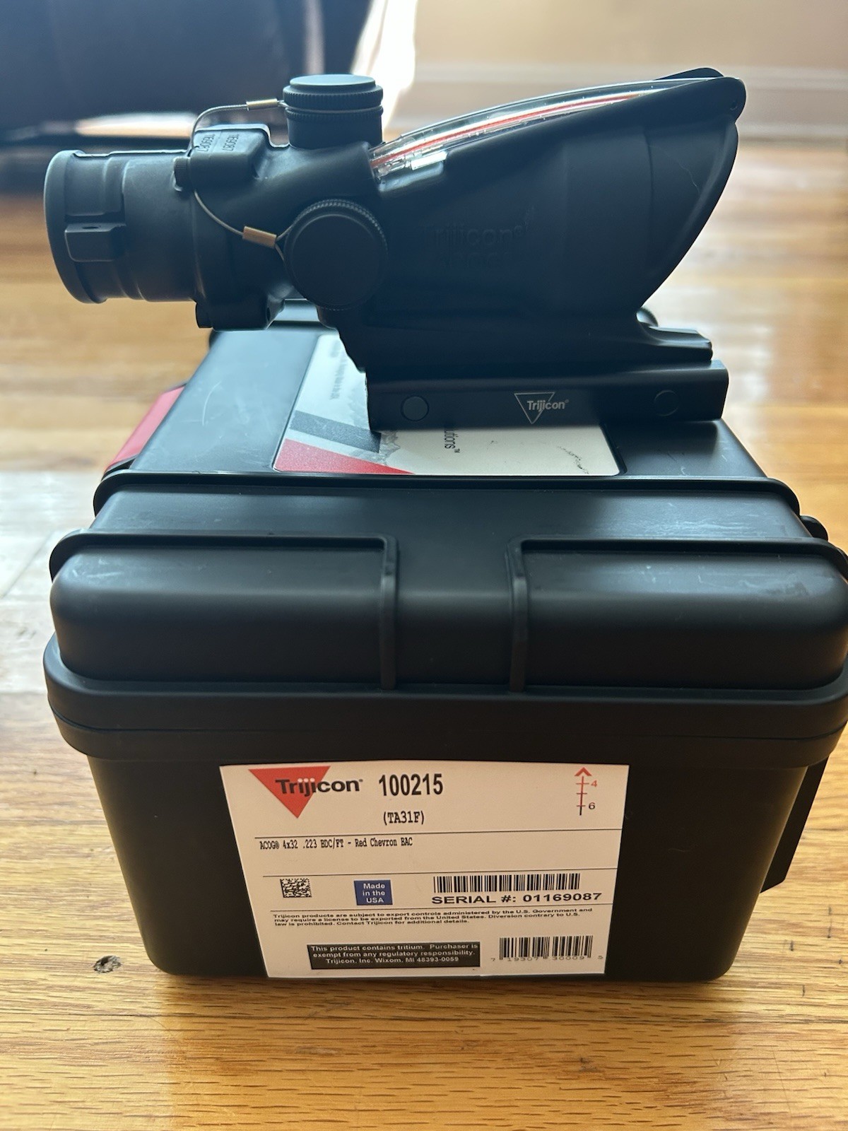 Trijicon ACOG TA31F 4x32 Rifle Scope Trijicon ACOG TA31F 4x32 Rifle Scope