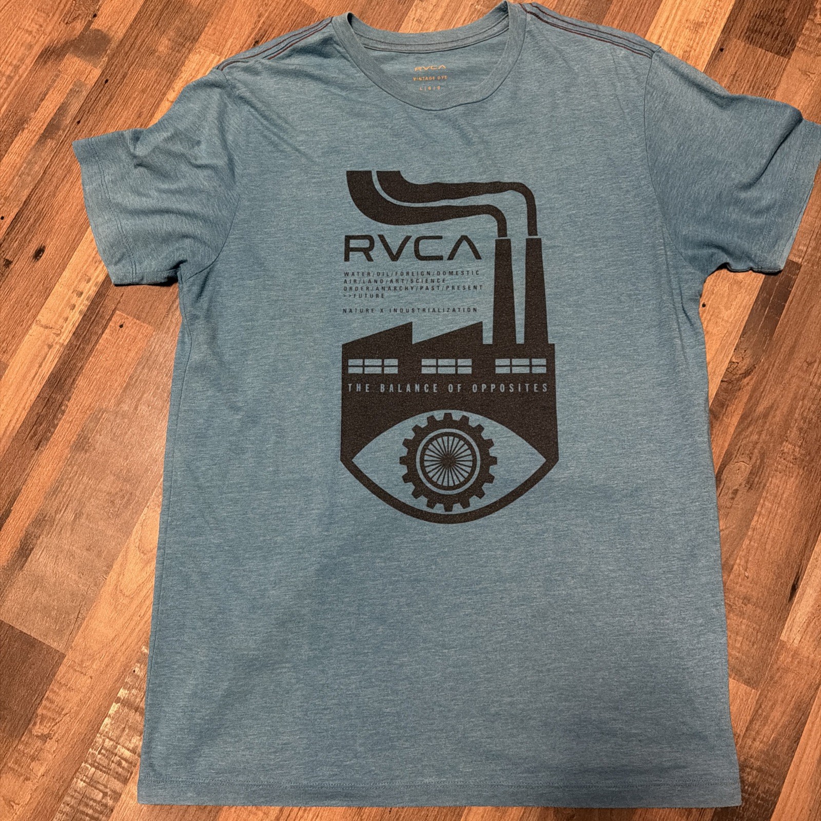 RVCA Shirt Mens Large Blue Vintage Dye Logo Graphic Short Sleeve Tee RVCA Shirt Mens Large Blue Vintage Dye Logo Graphic Short Sleeve Tee