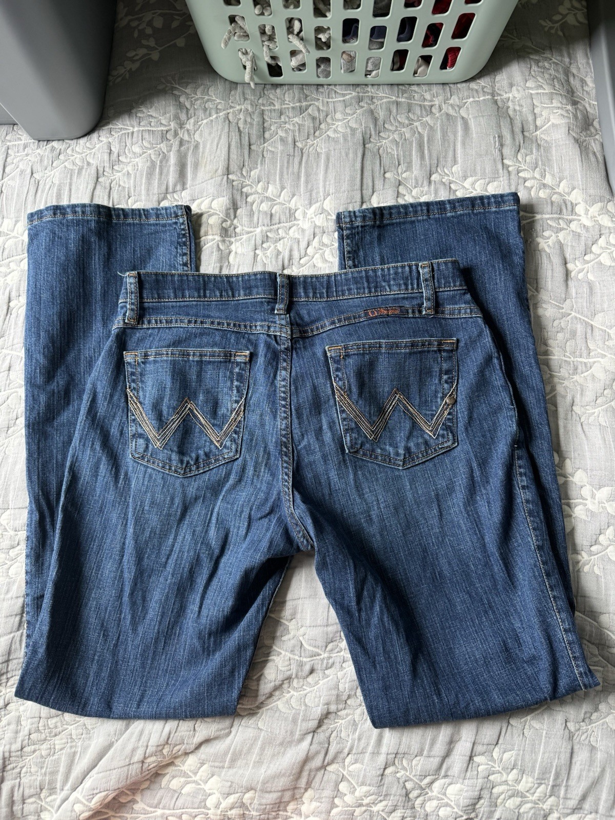 Wrangler Women\'s Q-Baby Jeans 11/12x34 Riding Bootcut No Gap Waistband