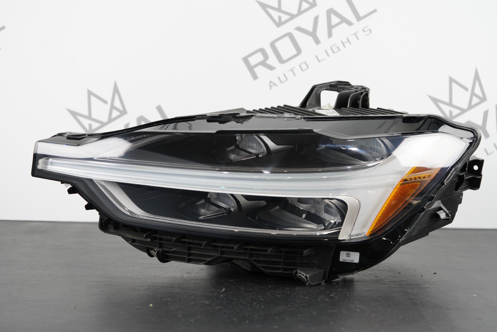 Perfect 2022-2025 Volvo XC60 Full LED Adaptive Headlight Black Left LH OEM C