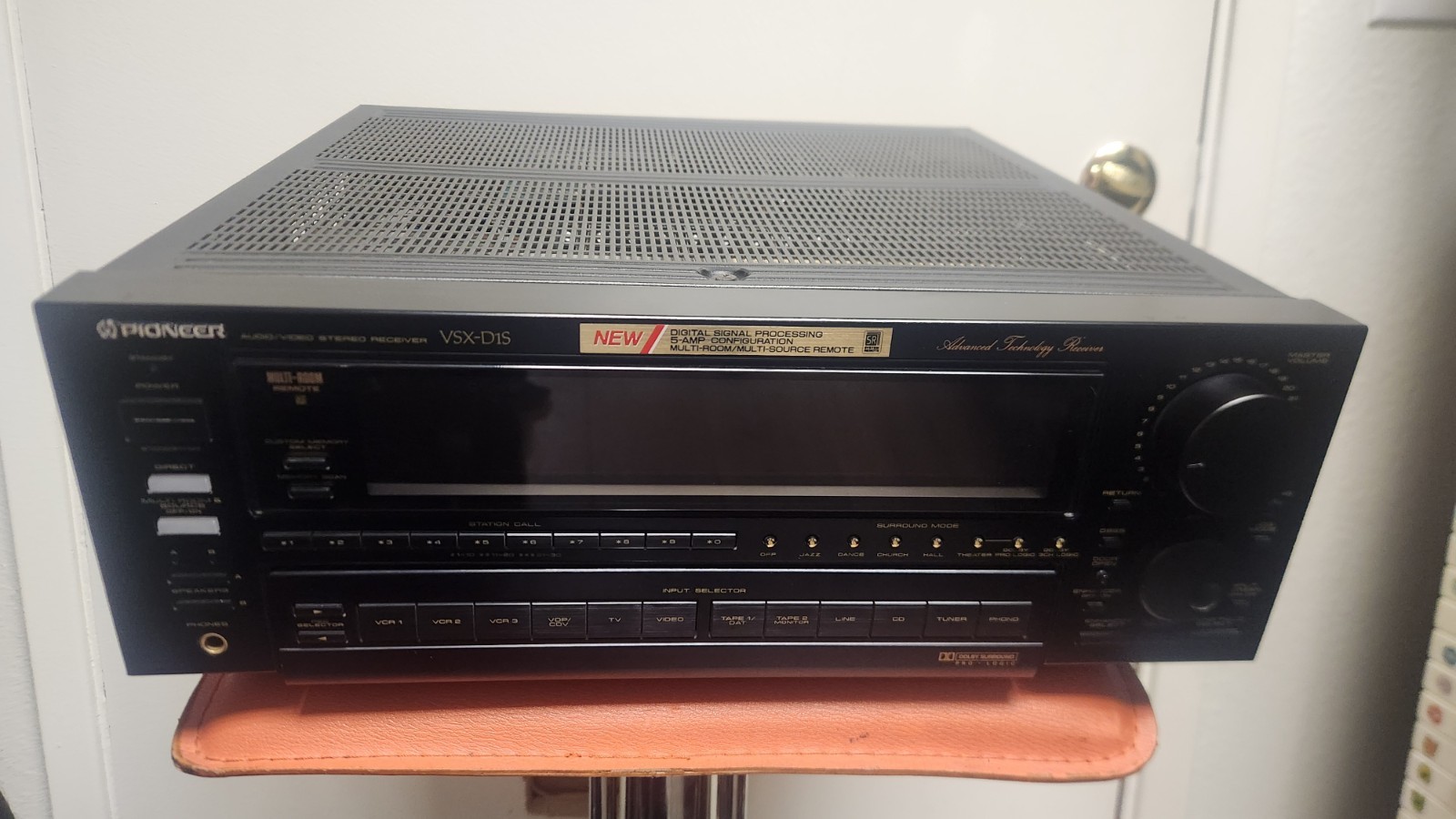 Pioneer AV Audio Video Stereo Receiver VSX-D1S Pioneer AV Audio Video Stereo Receiver VSX-D1S