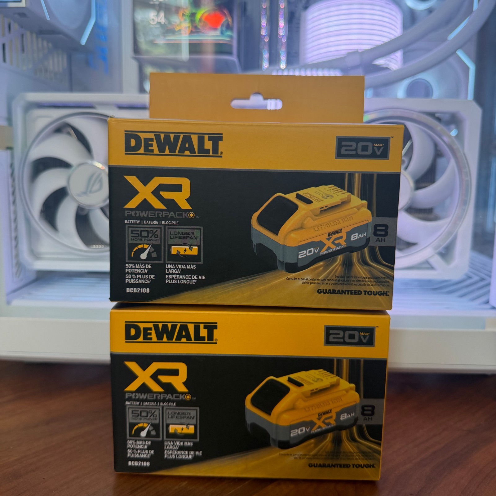 2 New Dewalt DCB2108 Powerpack 20V Max XR 8.0Ah Lithium Ion Battery Packs