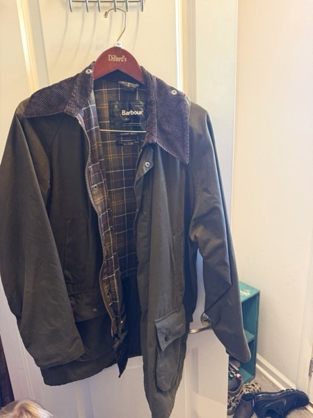 Barbour Men’s Green Mid-Length Jacket Plaid Lining Button Zip Size 42 Barbour Men’s Green Mid-Length Jacket Plaid Lining Button Zip Size 42