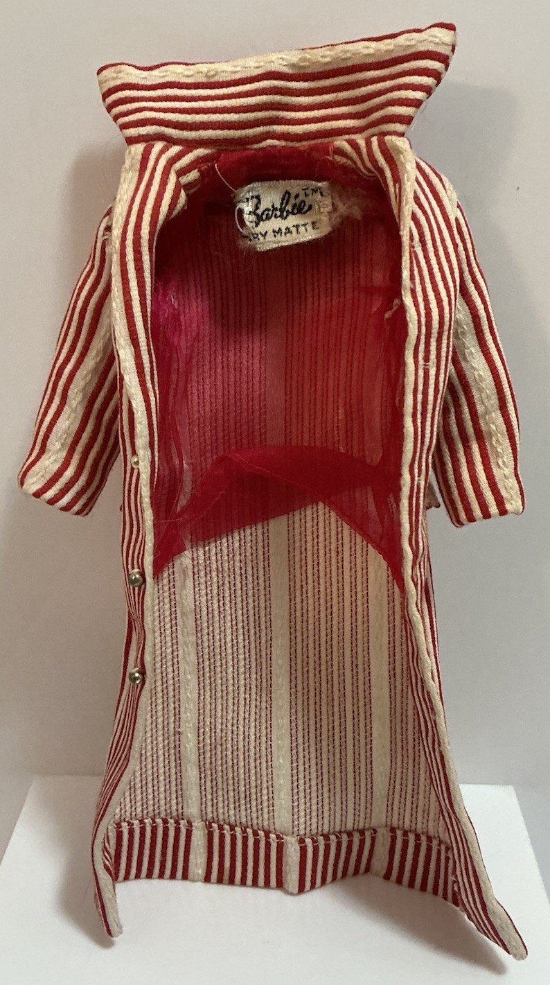 VINTAGE BARBIE ROMAN HOLIDAY RED & WHITE RIBBED COAT W/ RED HALF LINING RARE 968