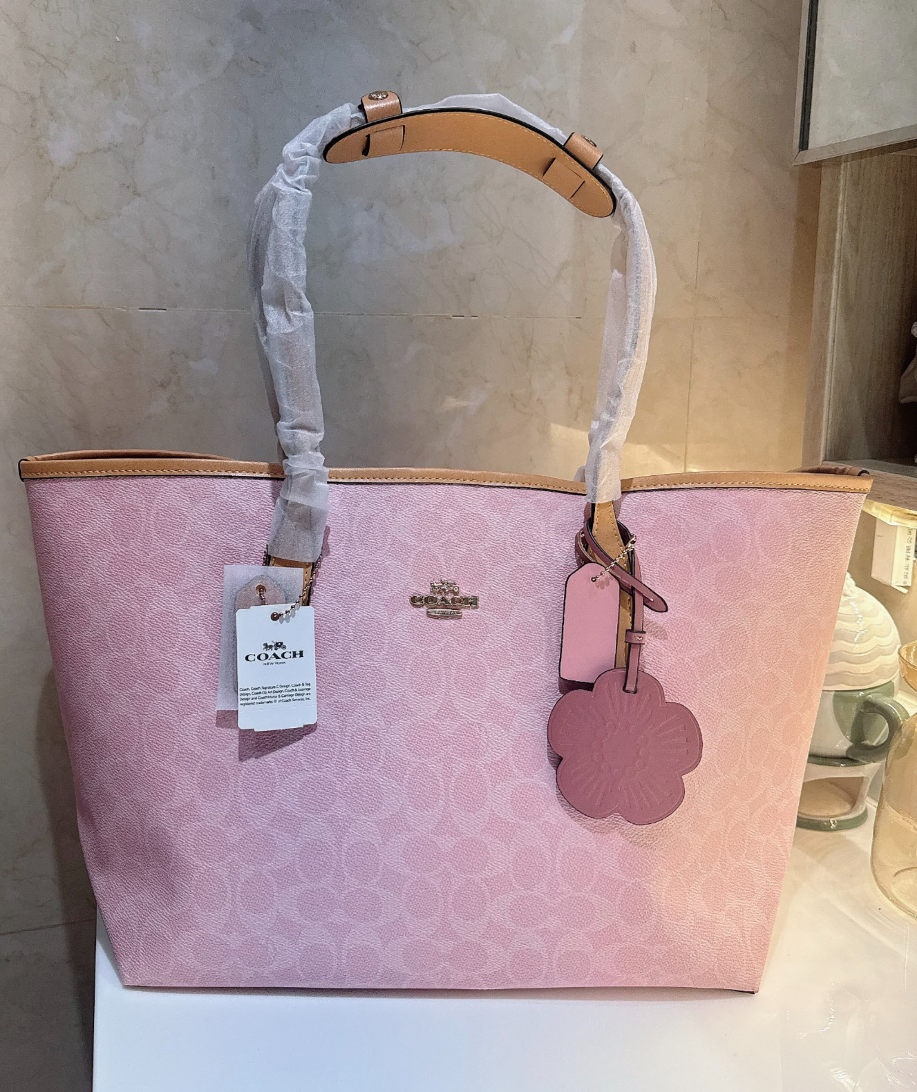 NWT COACH LARGE City Tote BAG HANDBAG SOFT leather Powder Pink with Charms CAL49 NWT COACH LARGE City Tote BAG HANDBAG SOFT leather Powder Pink with Charms CAL49