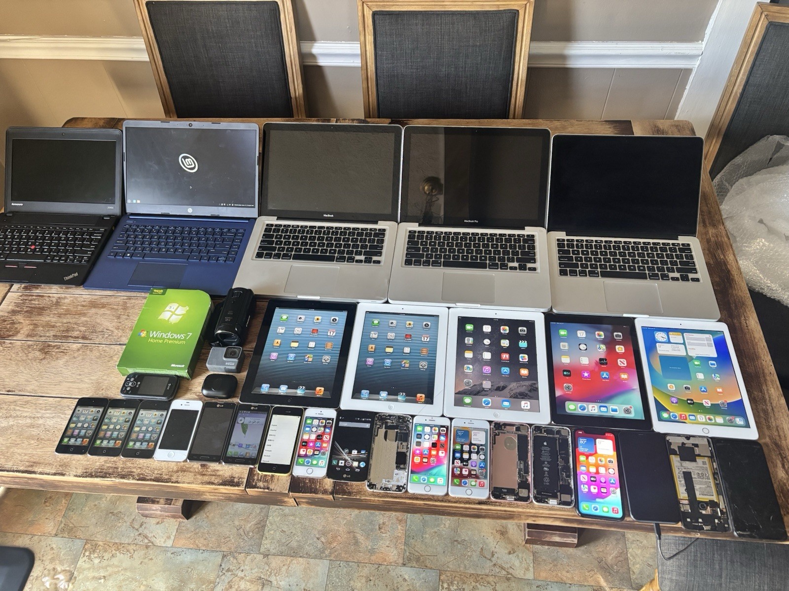 Massive mixed tech lot