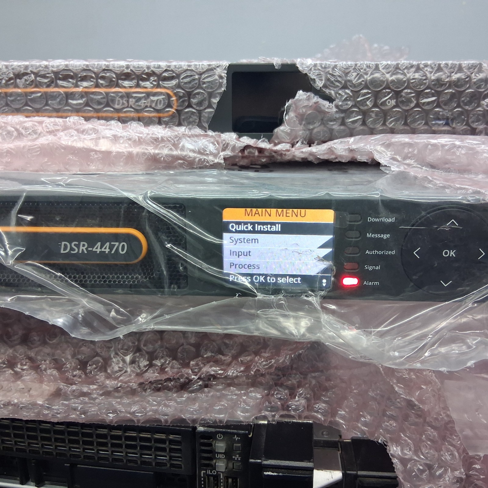 ARRIS DSR-4470 Commercial Integrated Receiver/Decoder ARRIS DSR-4470 Commercial Integrated Receiver/Decoder