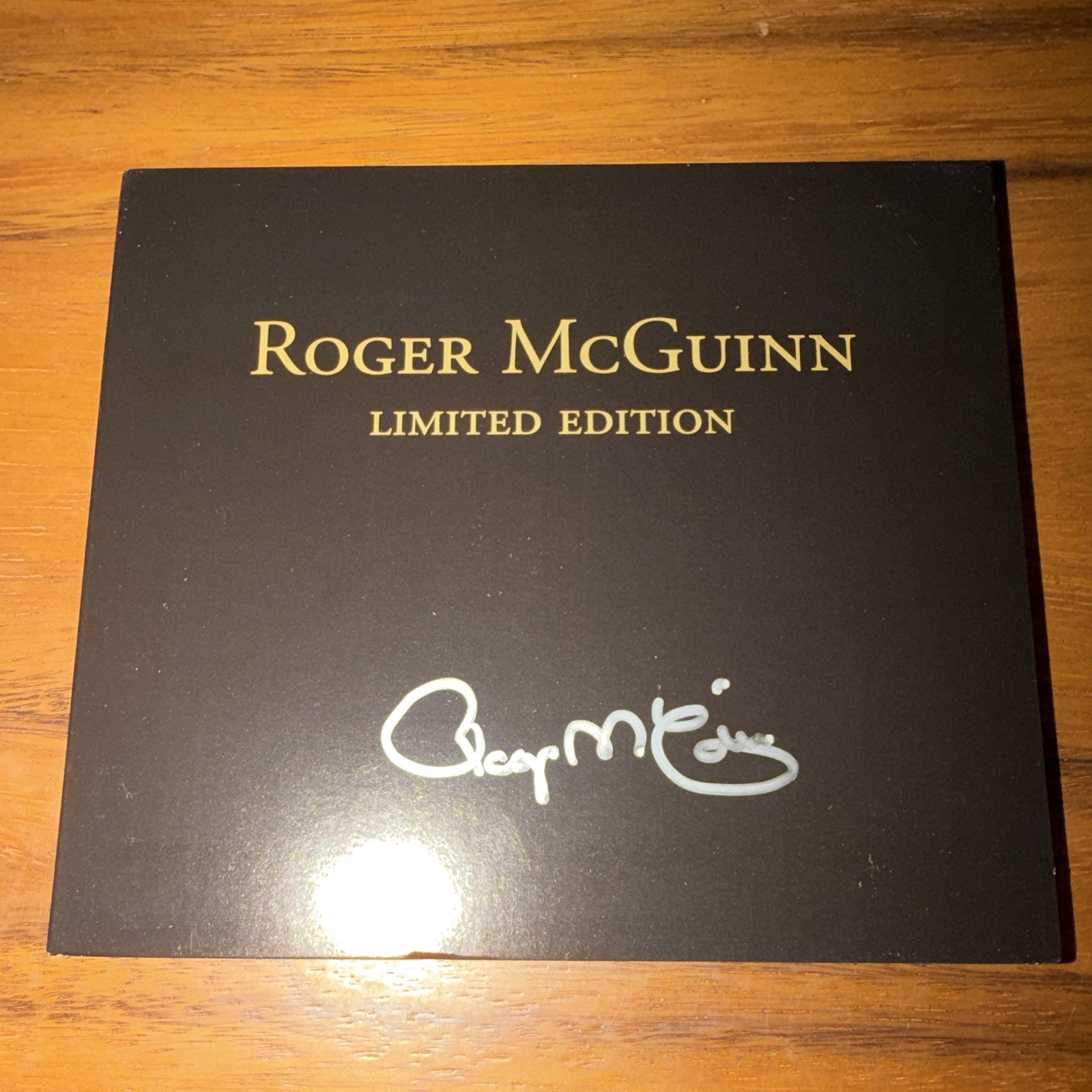 Signed Roger McGuinn “Limited Edition” Folk Album CD April First 2004 AFP 0401 Signed Roger McGuinn “Limited Edition” Folk Album CD April First 2004 AFP 0401