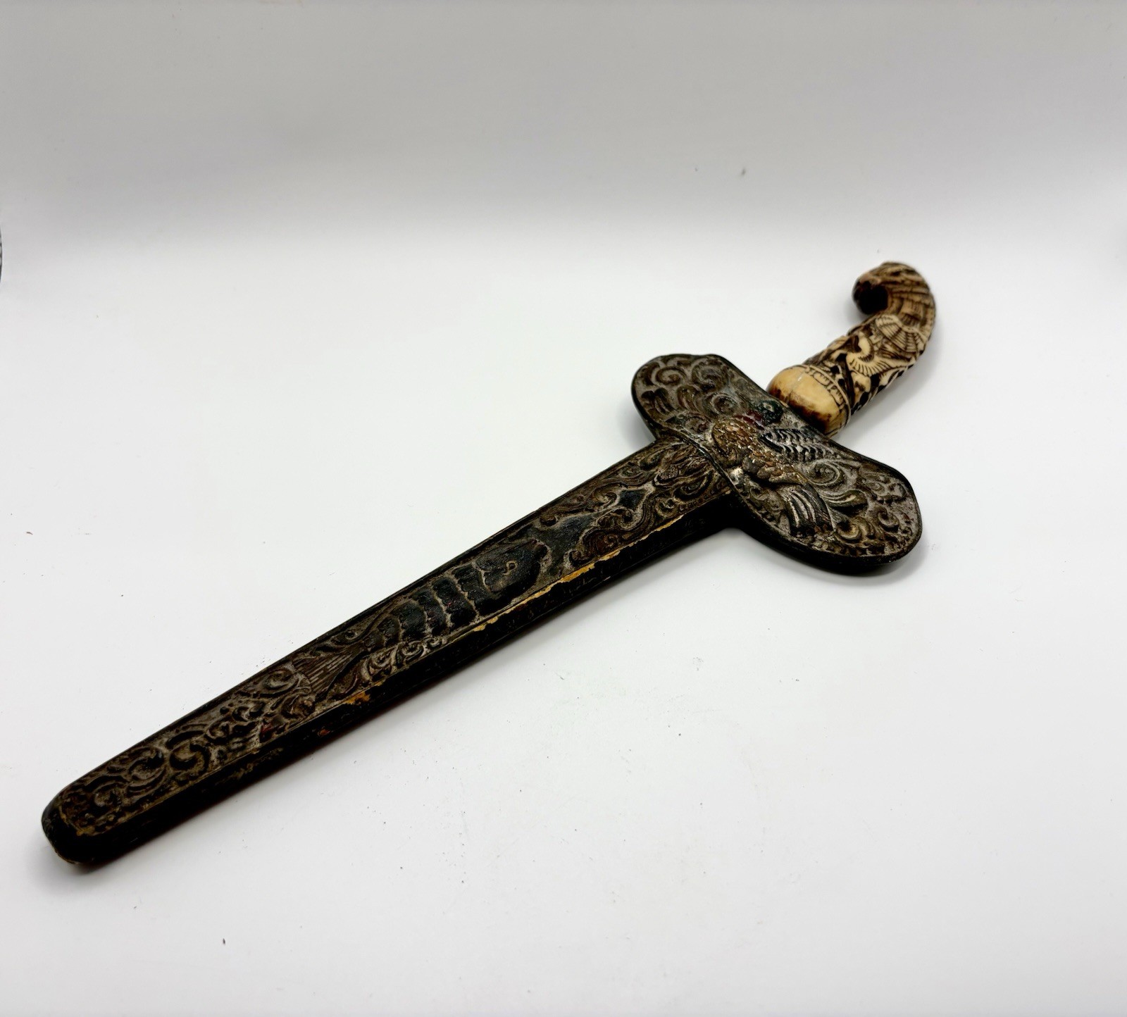 Antique Indonesian Kris / Dagger / Keris with Carved Wood Sheath And Handle