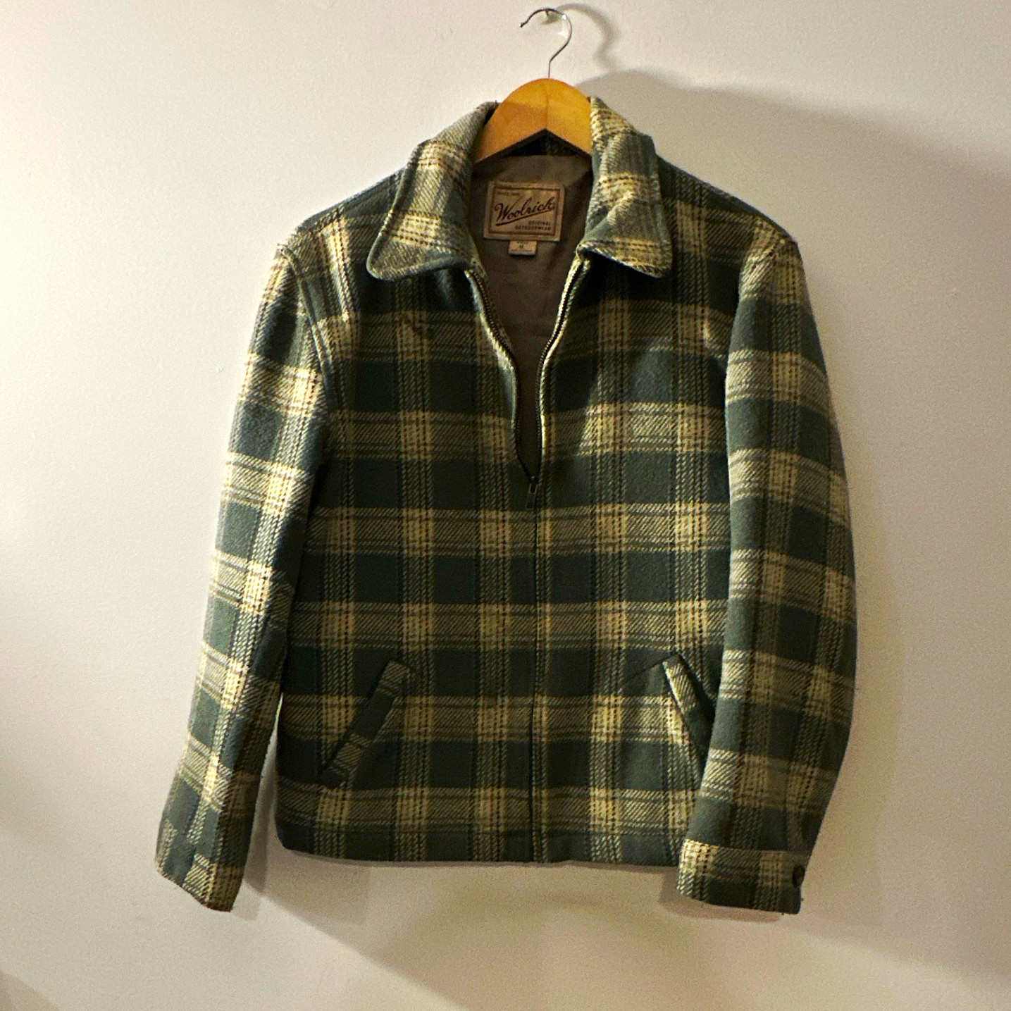 Woolrich Plaid Zip Front Lined Jacket w/ Pockets Green Beige Size M