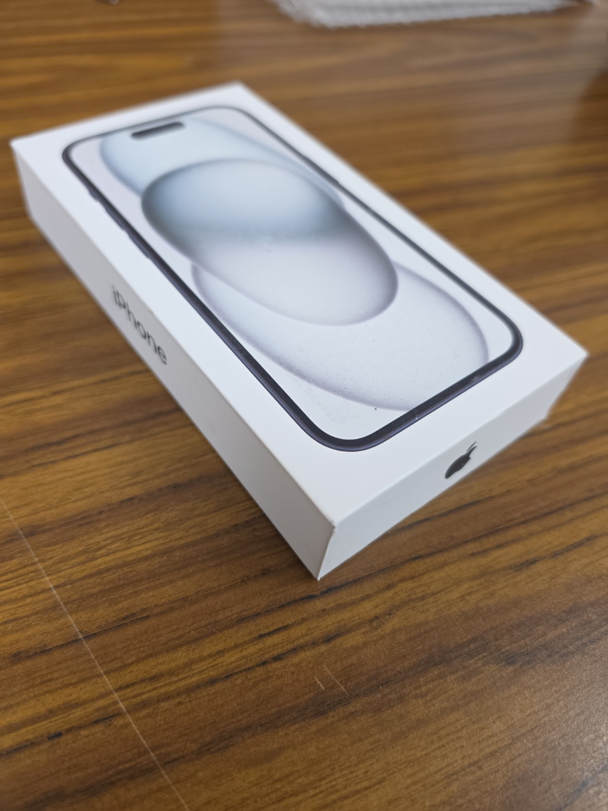 New Sealed Apple iPhone 15 - 128 GB - Black (T-Mobile)