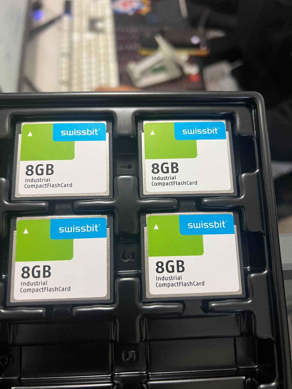 1PC Swissbit SFCF008GH1AF2TO-I-GS-52P-STD 8GB Industrial CompactFlash CF Memory 1PC Swissbit SFCF008GH1AF2TO-I-GS-52P-STD 8GB Industrial CompactFlash CF Memory