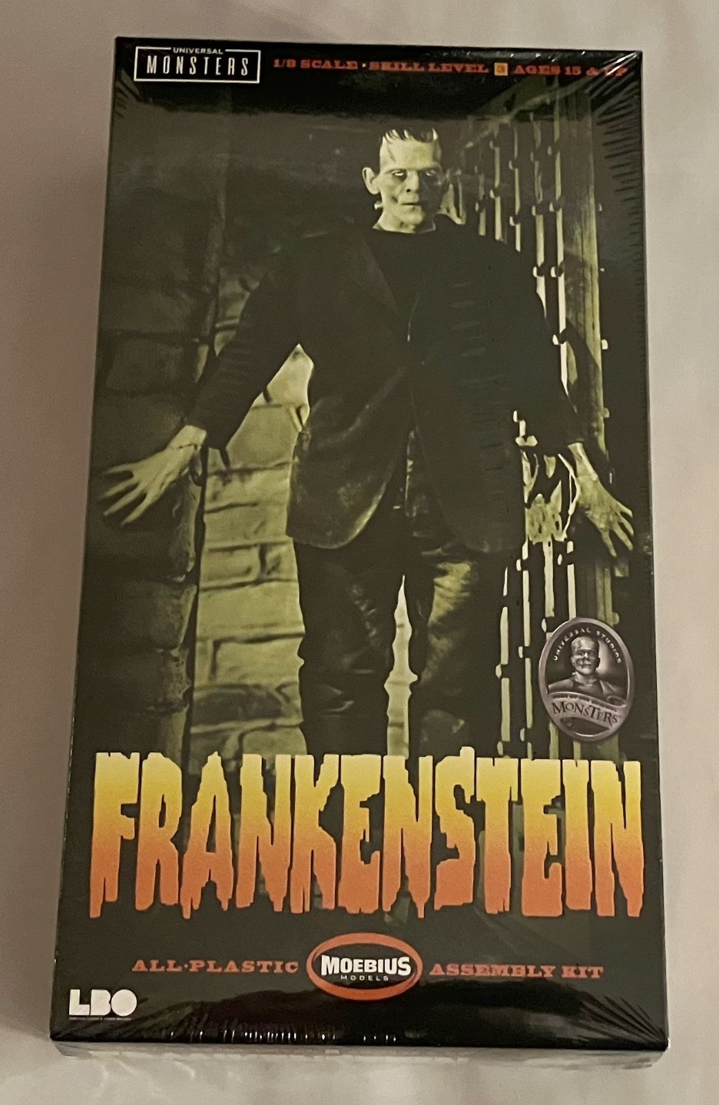 Moebius Frankenstein figure Universal Monsters 1:8 scale model kit 981