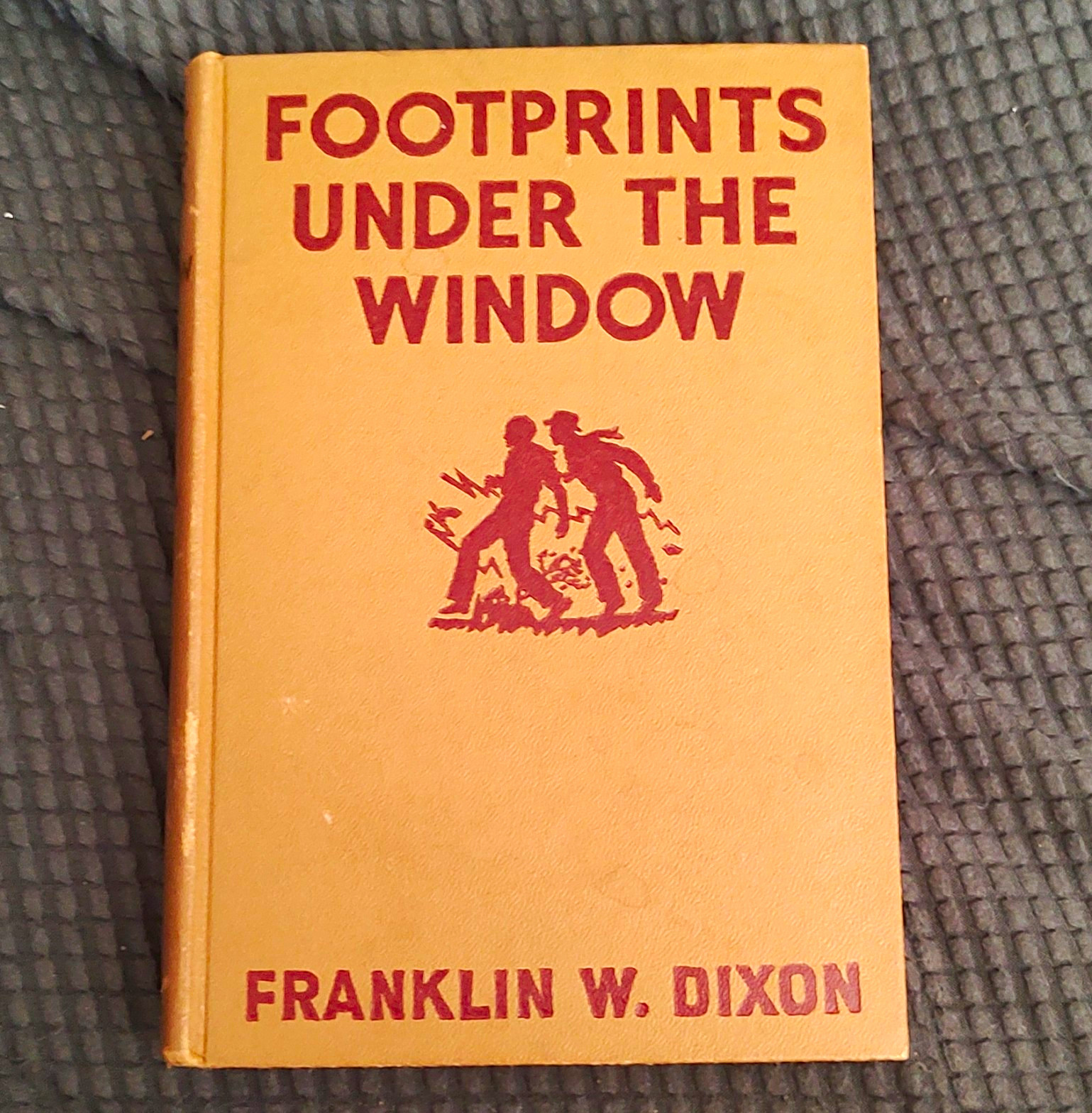 Footprints Under the Window (Hardy Boys Mystery Stories) HC 1933 Illus