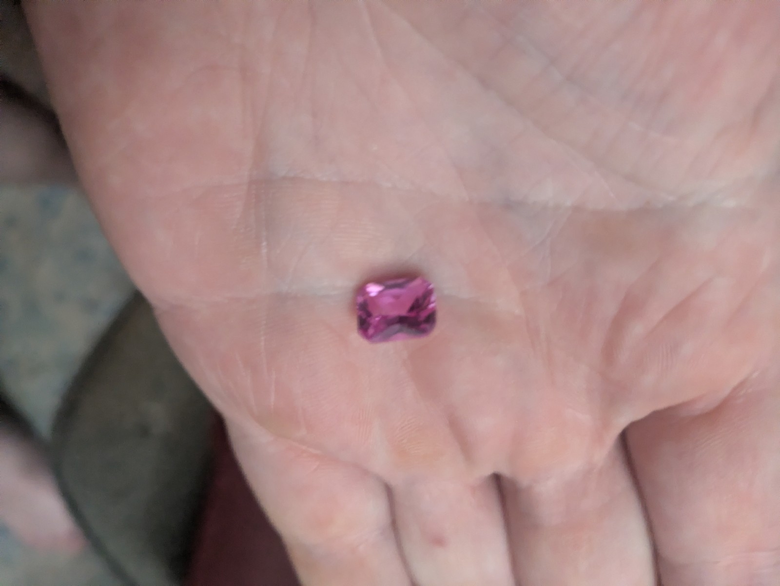 4.1 carat Radiant Cut Pink Sapphire 8*11mm  Lab Made  Identical to Natural