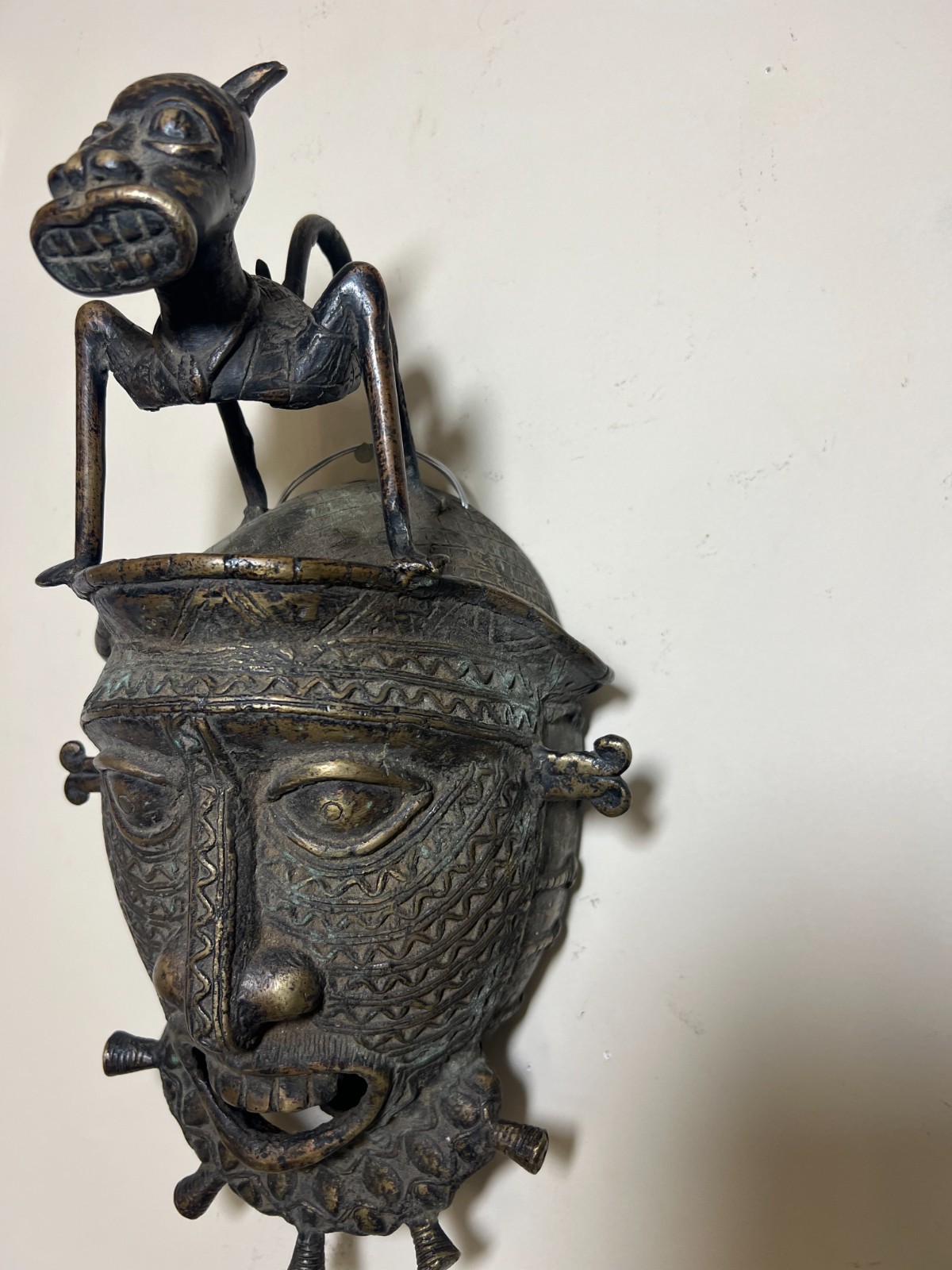 Large Benin Edo Style Bronze Mask Nigeria African Tribal Art Figure 15 Large Benin Edo Style Bronze Mask Nigeria African Tribal Art Figure 15