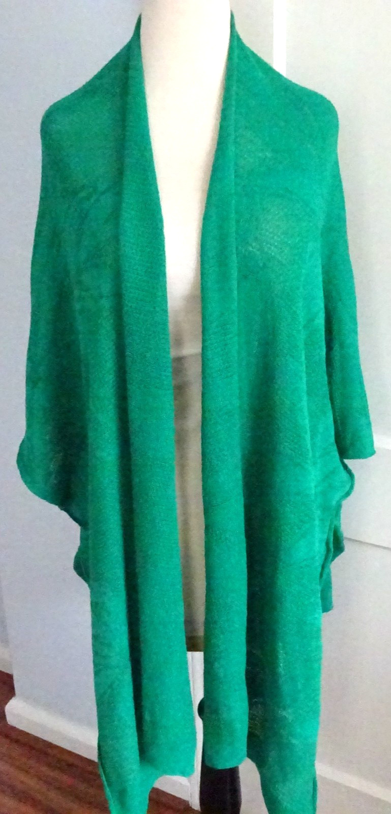 Lane Bryant NEW Solid Green Pointelle Knit Open Cover-up Kimono Lightweight Top Lane Bryant NEW Solid Green Pointelle Knit Open Cover-up Kimono Lightweight Top